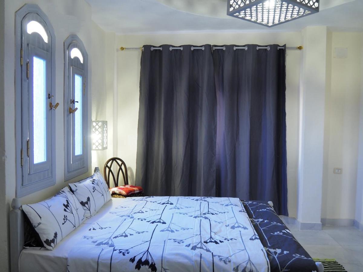 Nile Compound 3*