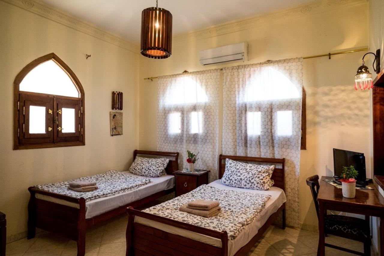 Nile Compound 3* Louxor