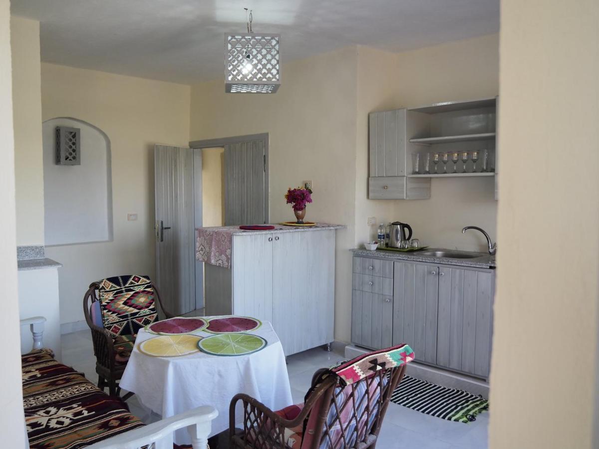 Nile Compound 3* Louxor