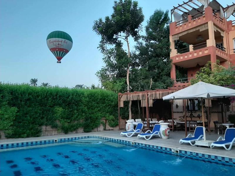 Nile Compound 3*